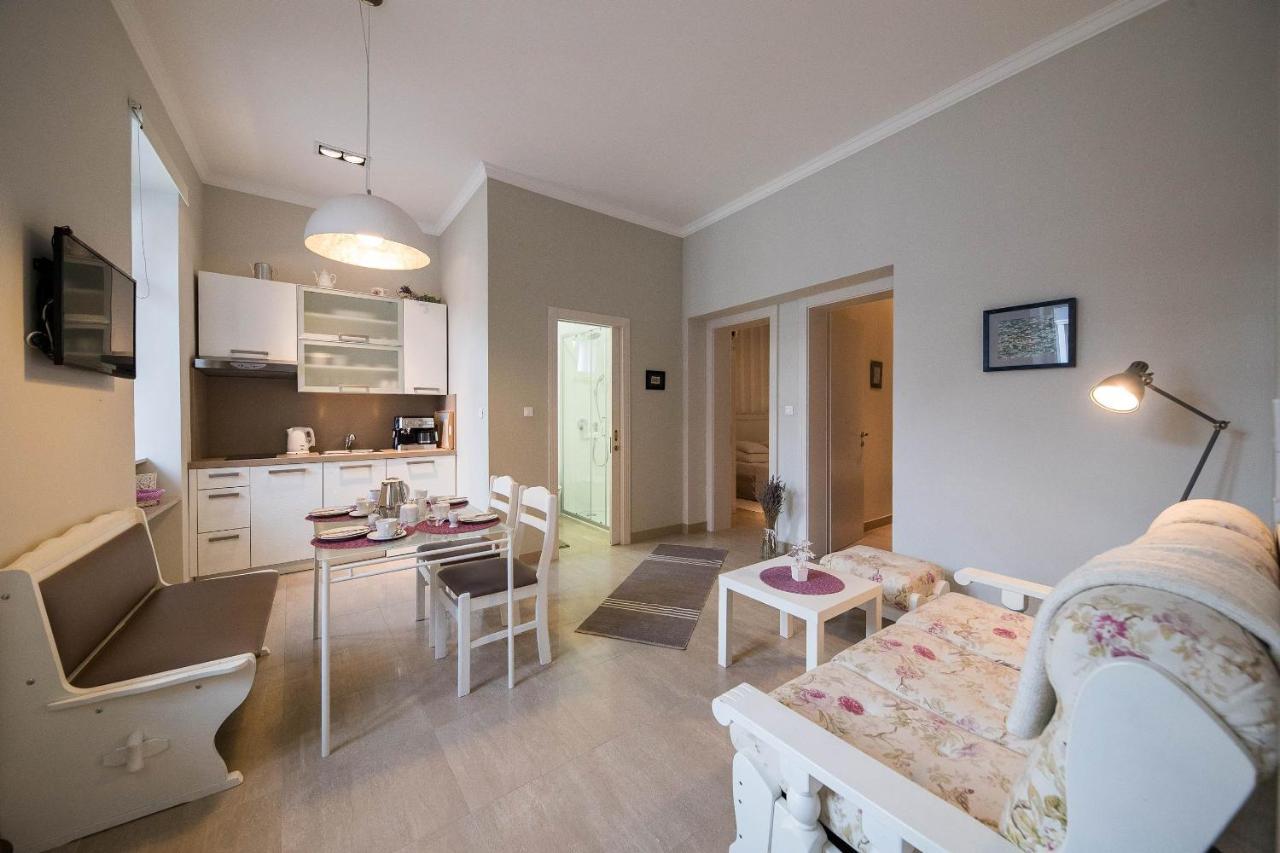 Apartmani Marion Crikvenica Exterior photo