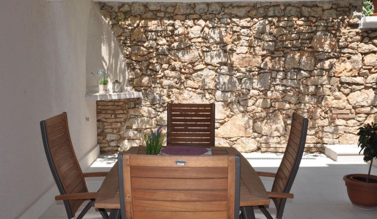 Apartmani Marion Crikvenica Exterior photo